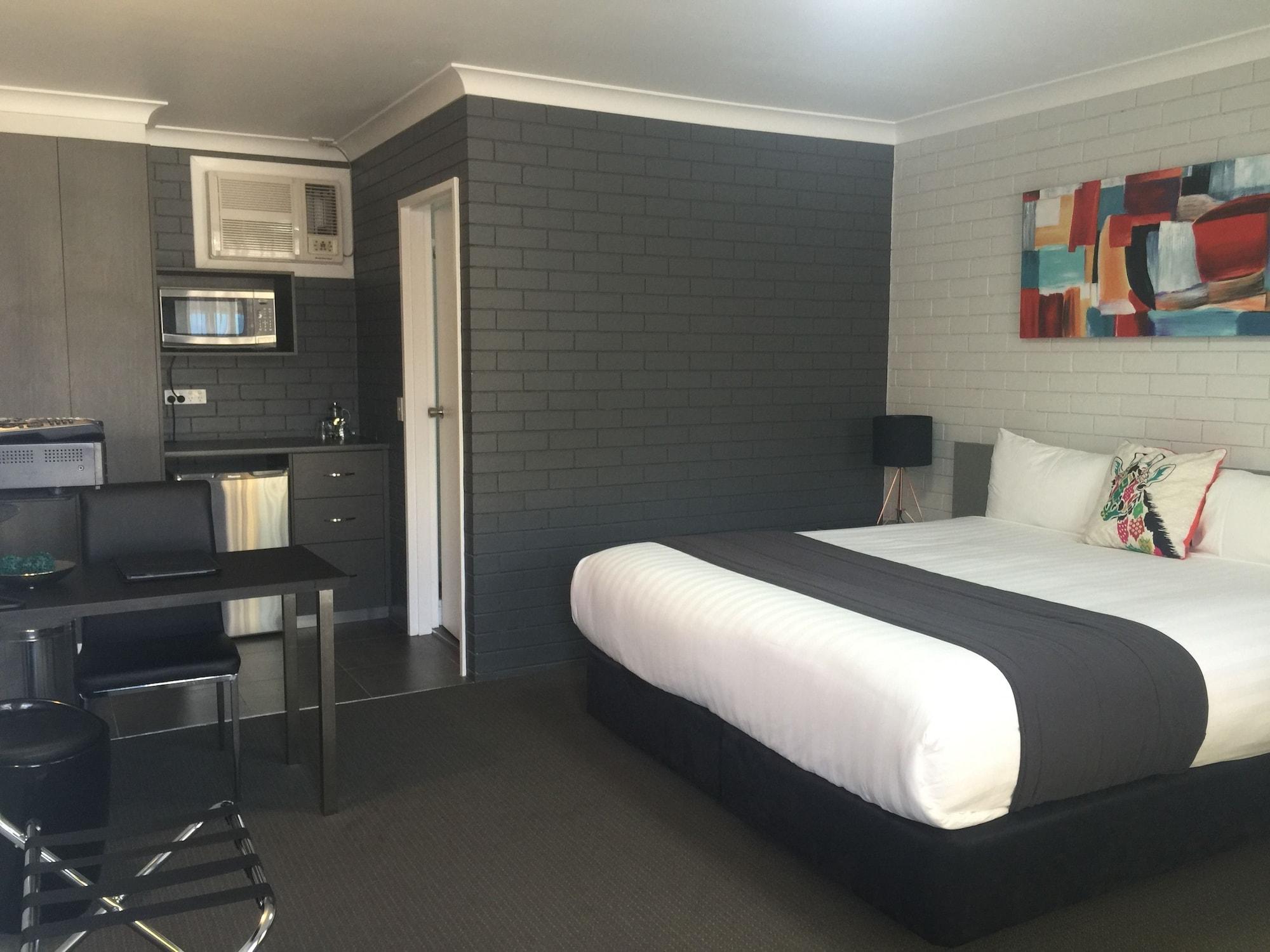 Blue Violet Motor Inn Toowoomba Bagian luar foto