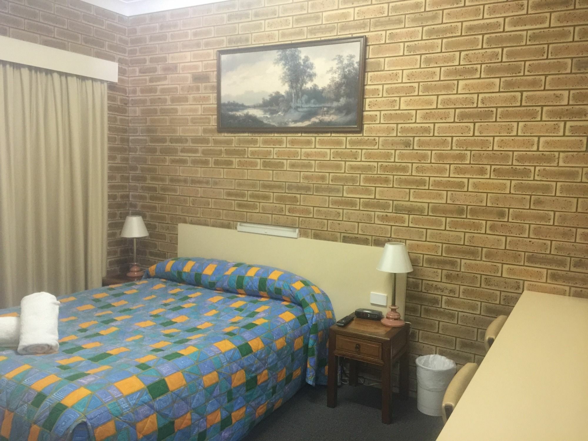 Blue Violet Motor Inn Toowoomba Bagian luar foto